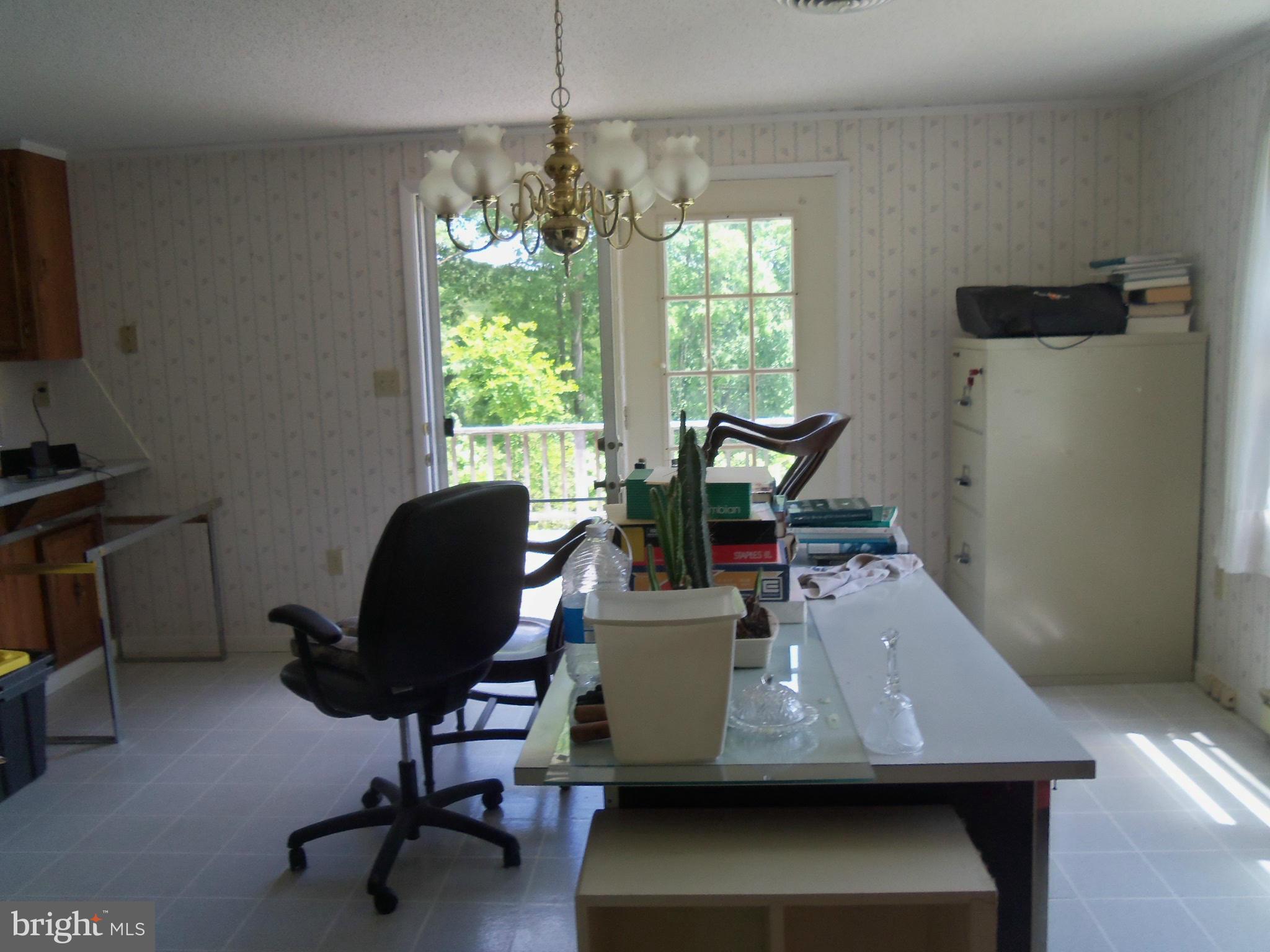 2370 Uniontown Road Westminster, MD 21158 - Photo 10 of 14 Dining Room