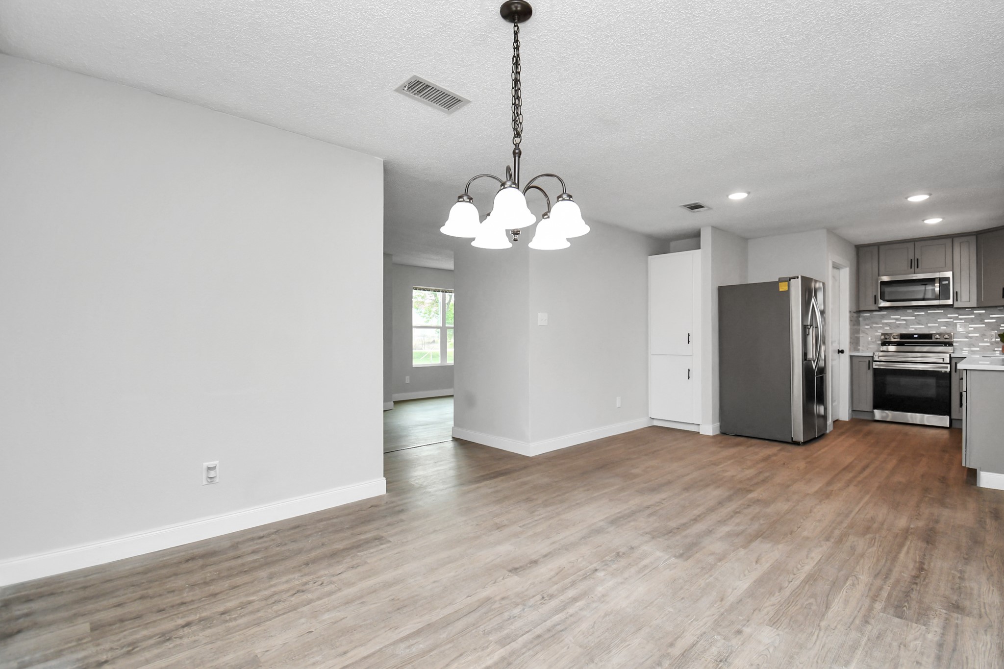 1030 San Felipe Road Sealy, TX 77474 - Photo 15 of 37