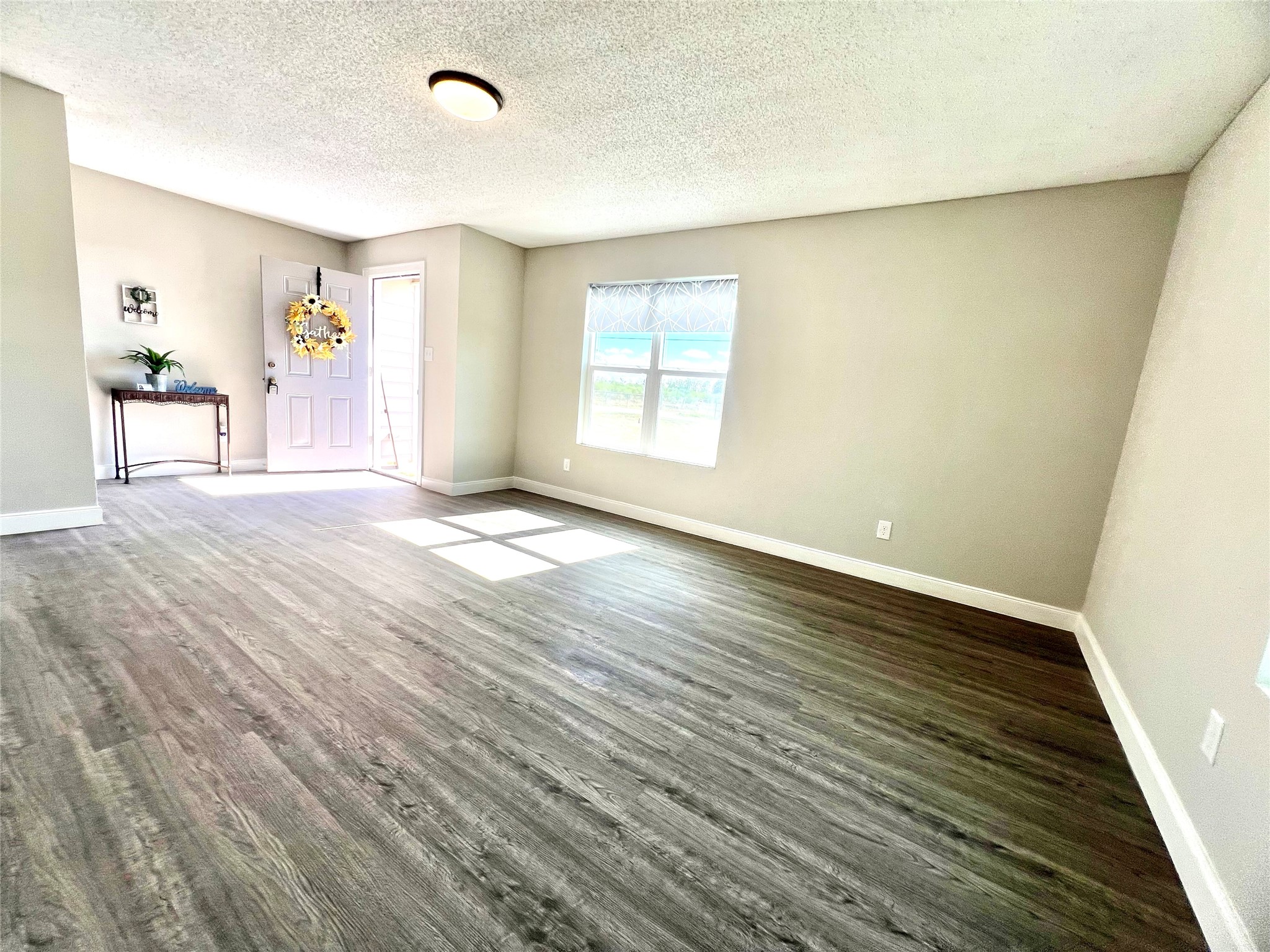 1030 San Felipe Road Sealy, TX 77474 - Photo 10 of 37