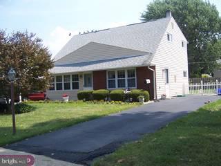 2845 Narcissus Road Philadelphia, PA 19154 - Photo 1 of 6 Gallery Image 1