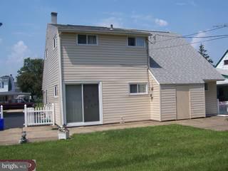 2845 Narcissus Road Philadelphia, PA 19154 - Photo 5 of 6 Gallery Image 5