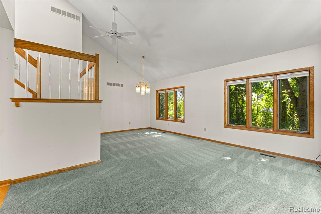 18990 Beck Road Northville, MI 48168 - Photo 5 of 60
