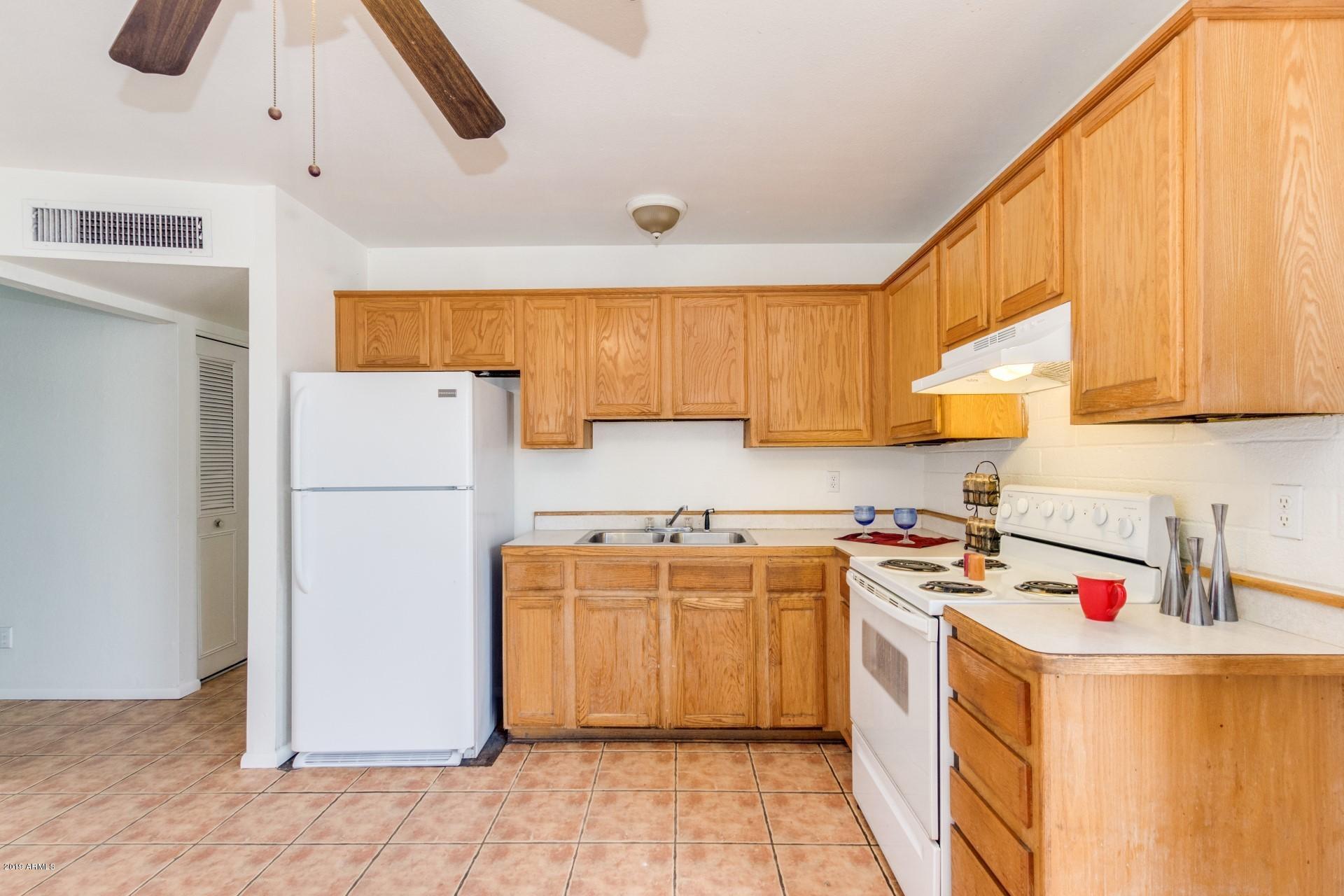 1802 West Maldonado Road Phoenix, AZ 85041 - Photo 7 of 20