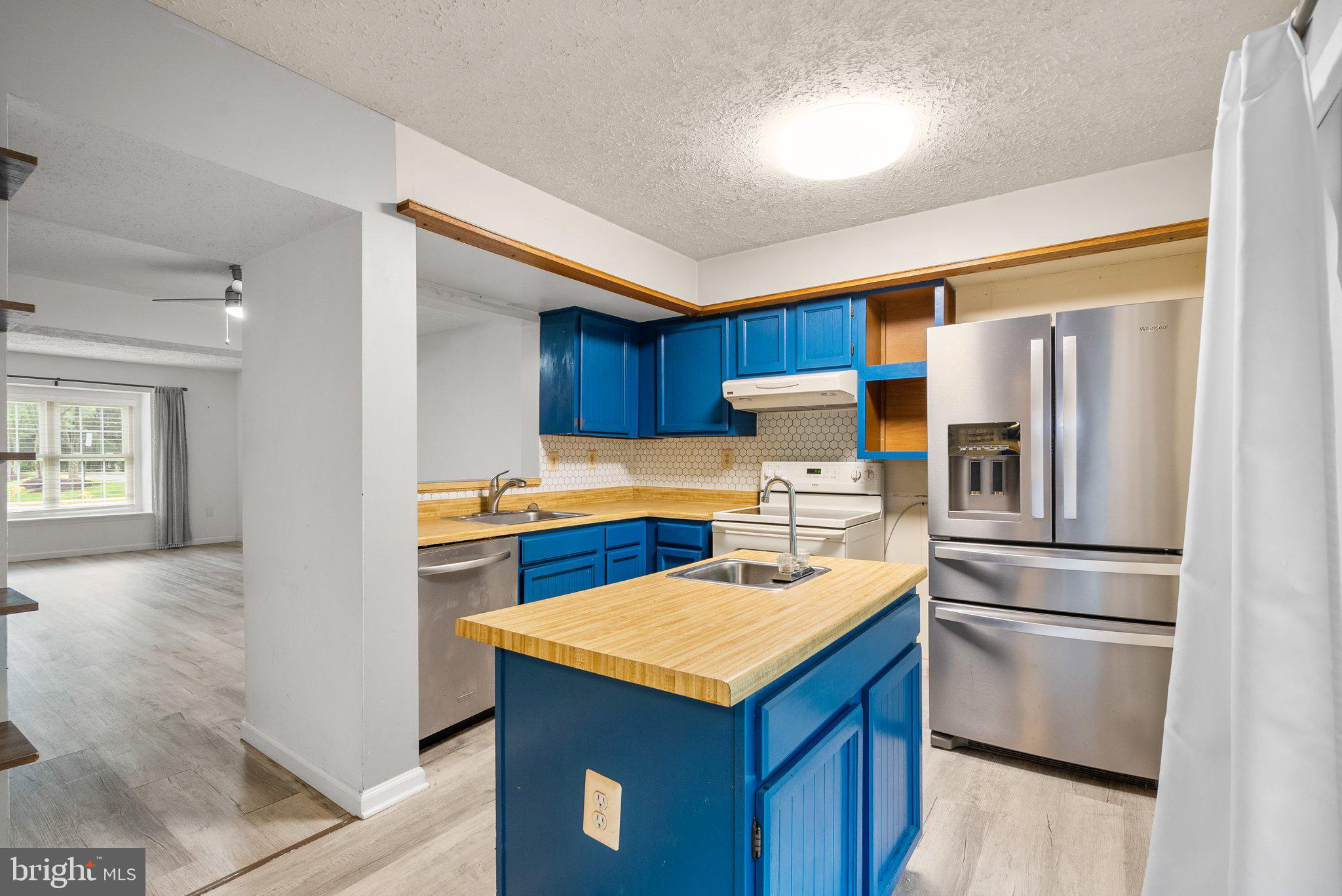 11321 Crescendo Place Silver Spring, MD 20901 - Photo 4 of 15