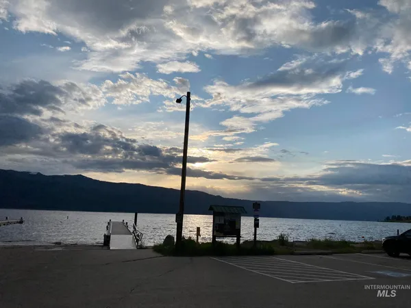 $111,999 | 29 B Street, Cascade, ID 83611