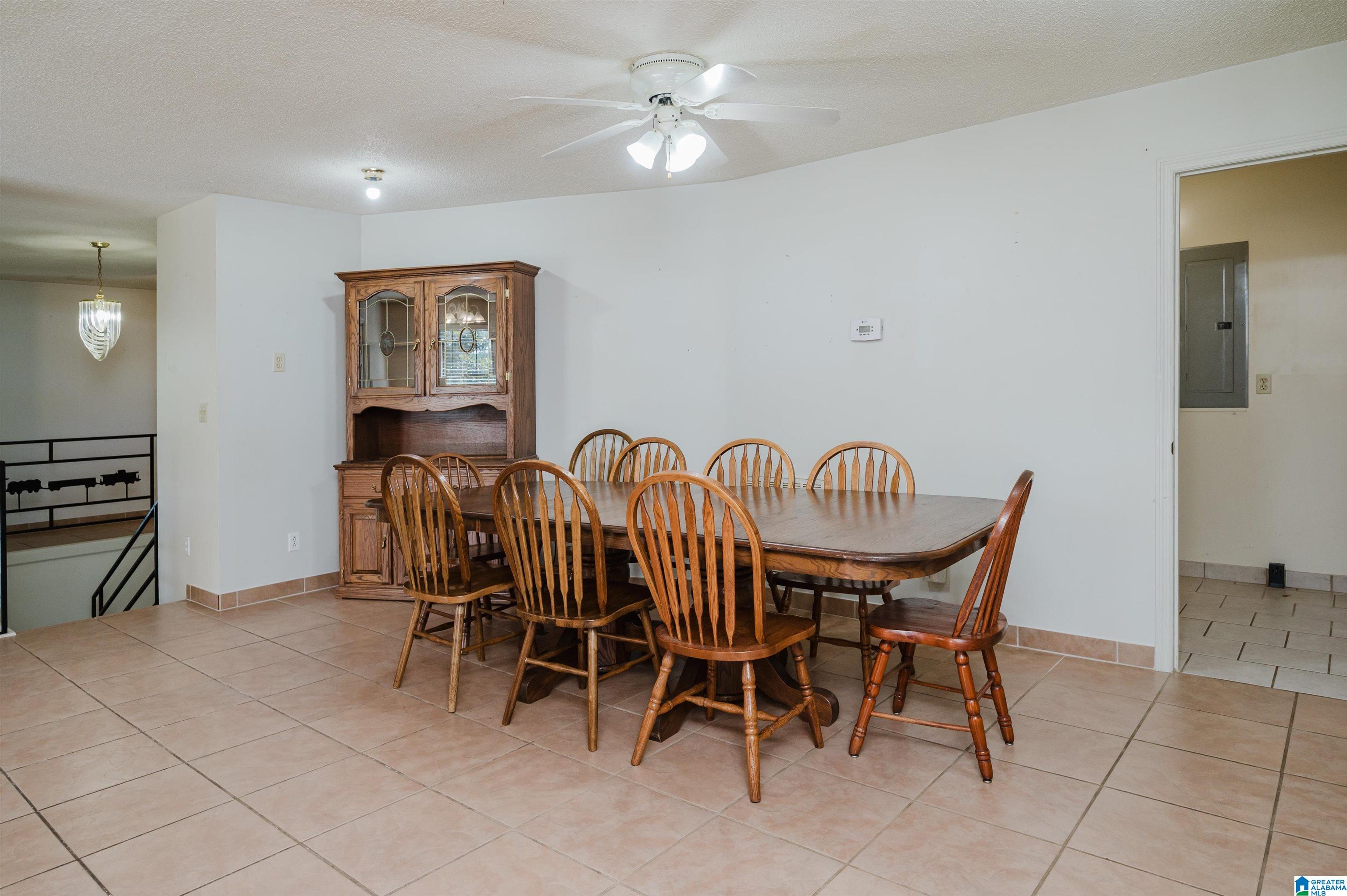 1492 Paul Allman Road Adger, AL 35006 - Photo 14 of 45