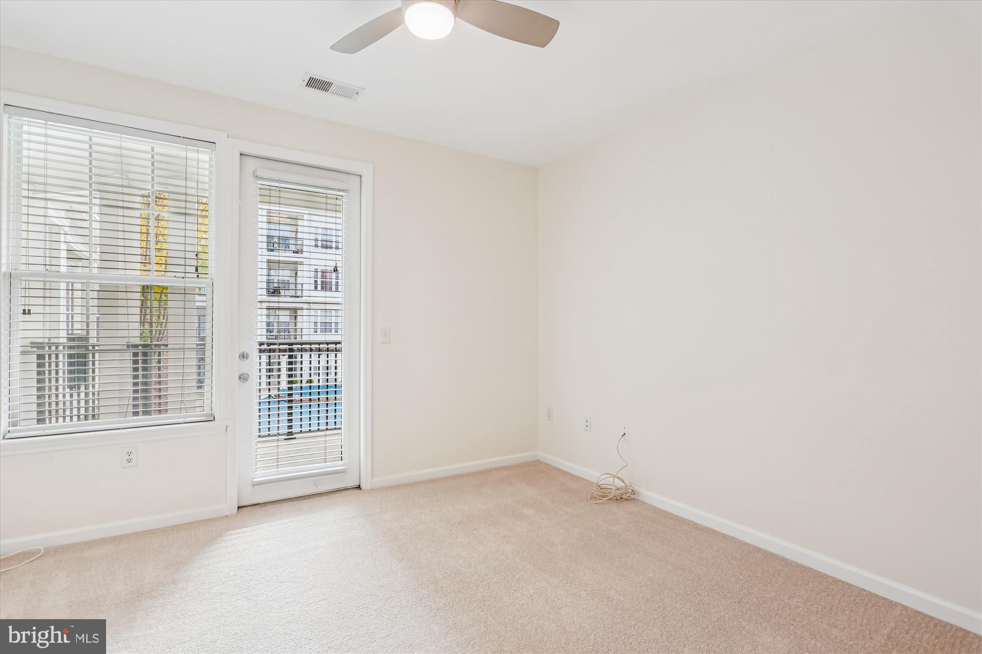 23 Arch Place, Unit 273 Gaithersburg, MD 20878 - Photo 25 of 103 Primary Bedroom