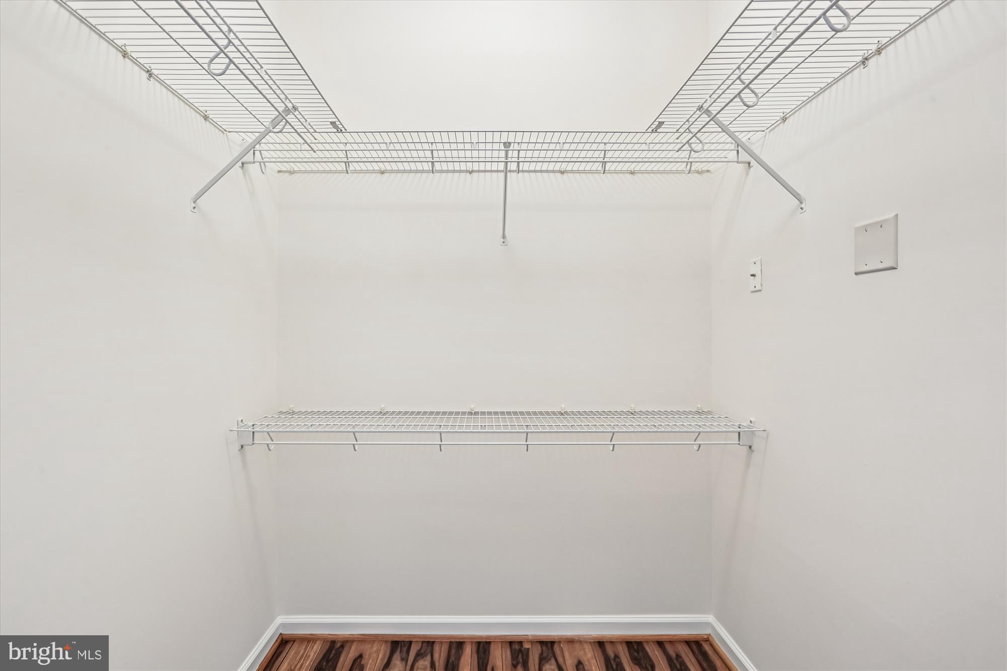 23 Arch Place, Unit 273 Gaithersburg, MD 20878 - Photo 27 of 103 a view of small space