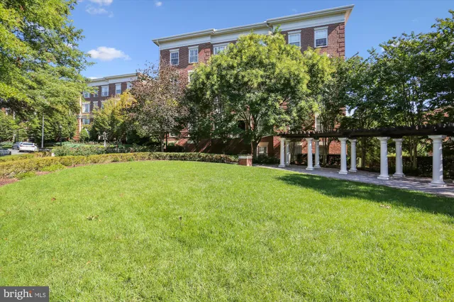 $434,500 | 23 Arch Place, Unit 273, Gaithersburg, MD 20878