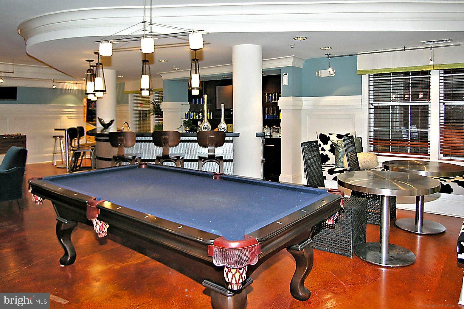 23 Arch Place, Unit 273 Gaithersburg, MD 20878 - Photo 64 of 103 The Colonnade Max's Pub