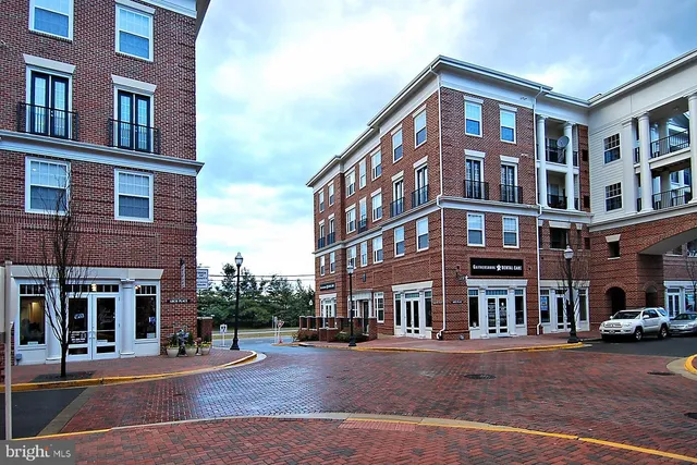 $434,500 | 23 Arch Place, Unit 273, Gaithersburg, MD 20878