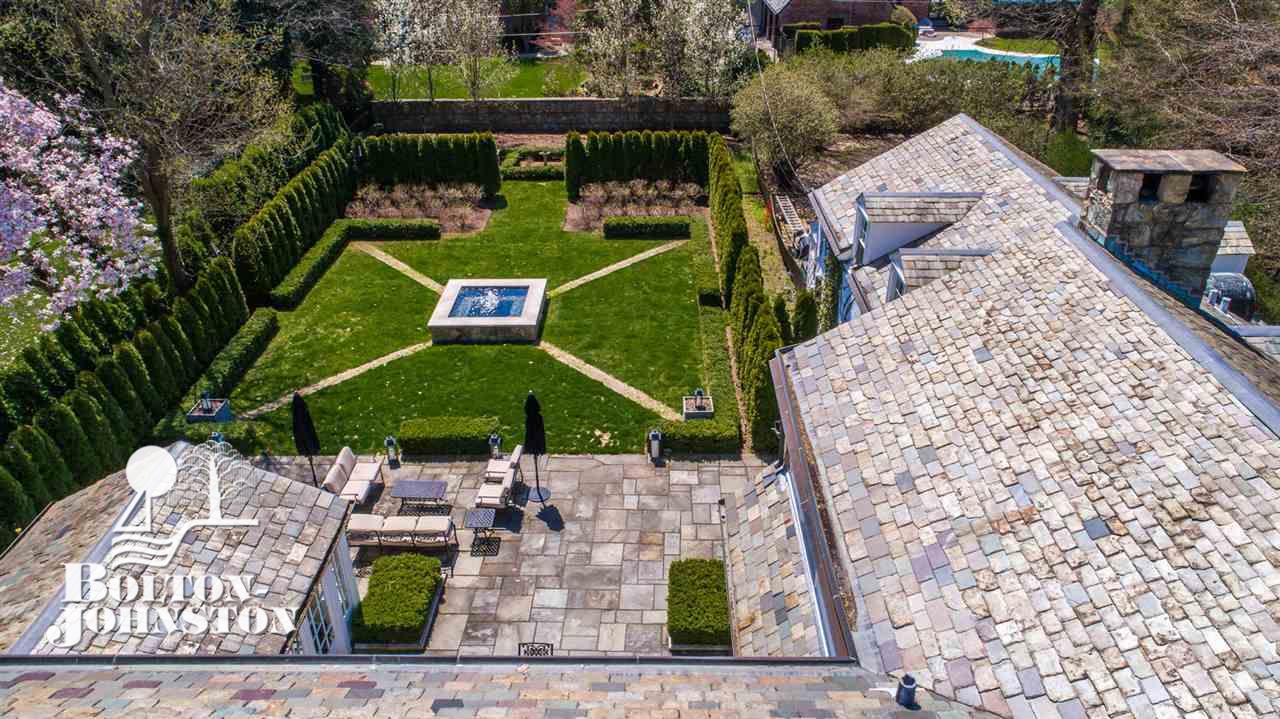 93 Kenwood Road Grosse Pointe, MI 48236 - Photo 75 of 81 31346731-74.JPG