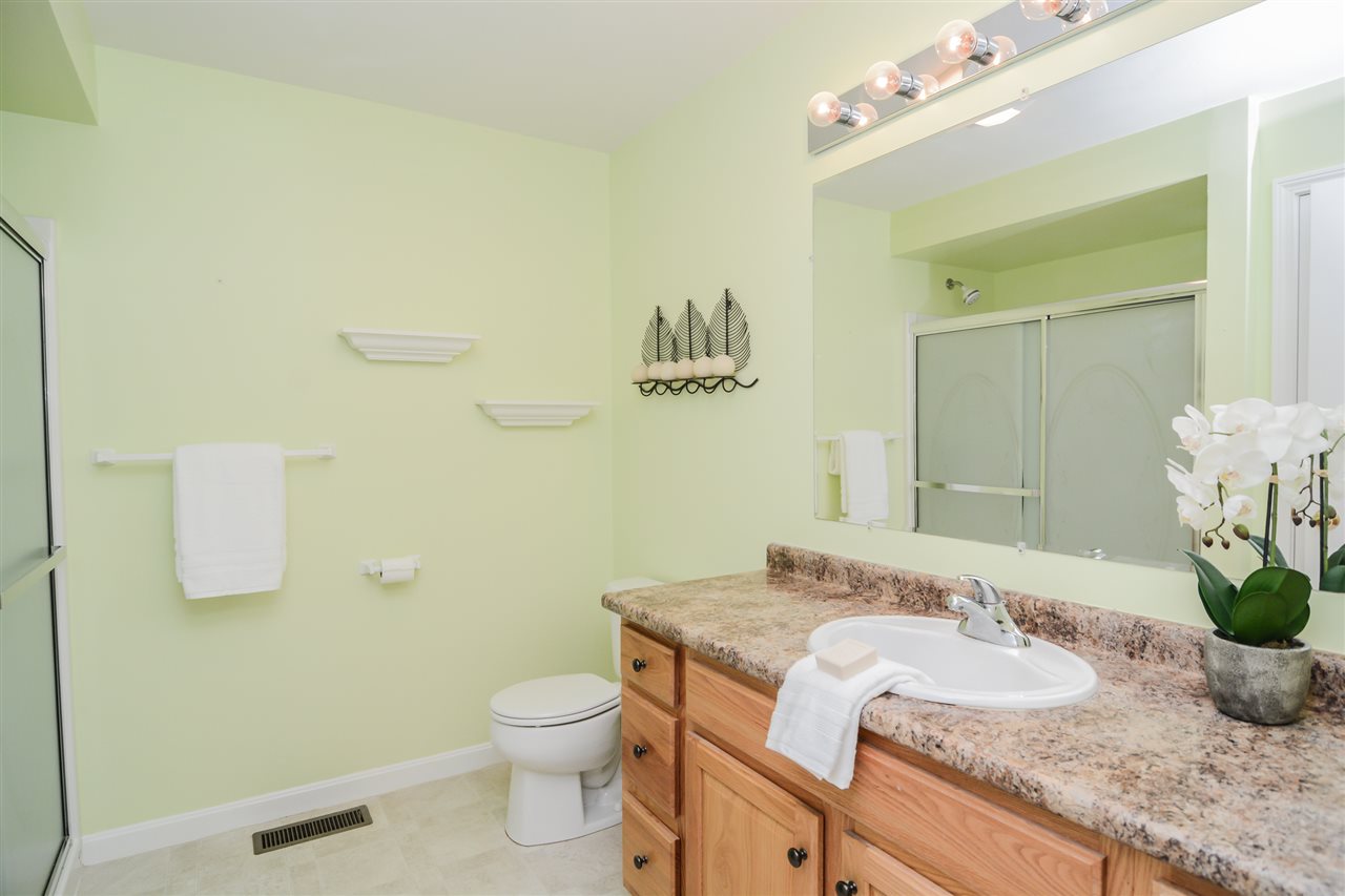 55 Brookview Road Windham, NH 03087 - Photo 17 of 40