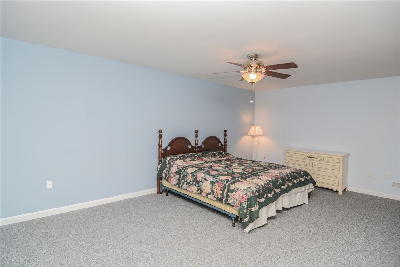 55 Brookview Road Windham, NH 03087 - Photo 26 of 40