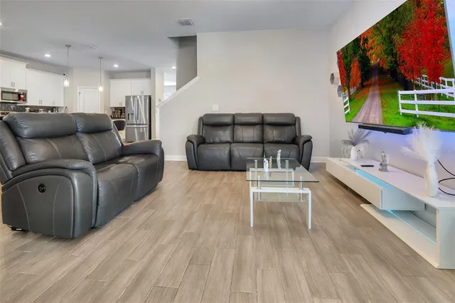 $4,500 | 11145 Lore Way, Orlando, FL 32832