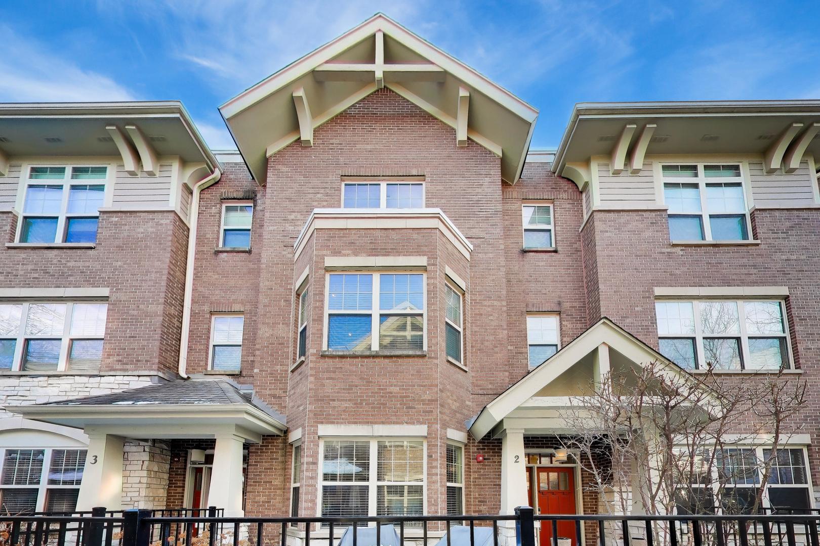 313 South NW Highway, Unit 2 Park Ridge, IL 60068 - Photo 1 of 35 Gallery Image 1