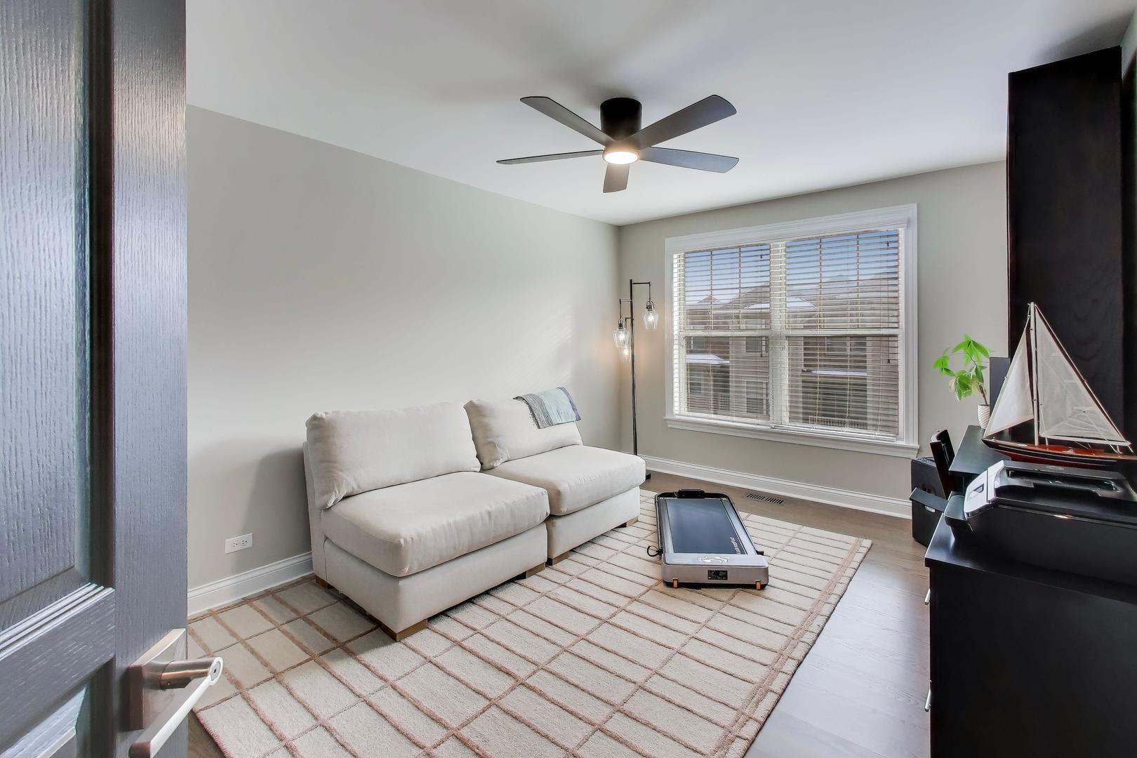 313 South NW Highway, Unit 2 Park Ridge, IL 60068 - Photo 29 of 35 Gallery Image 29