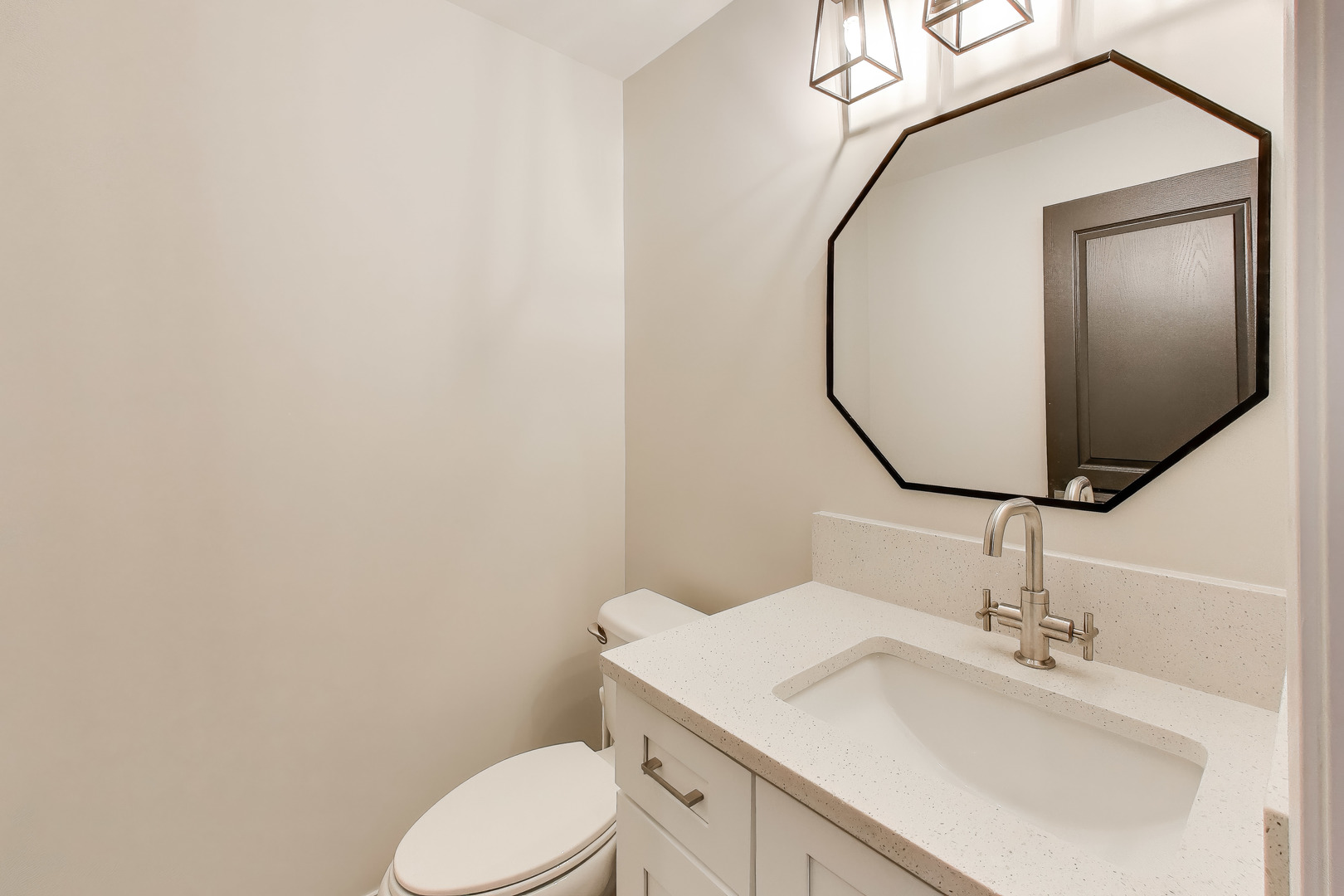 313 South NW Highway, Unit 2 Park Ridge, IL 60068 - Photo 7 of 35 Gallery Image 7