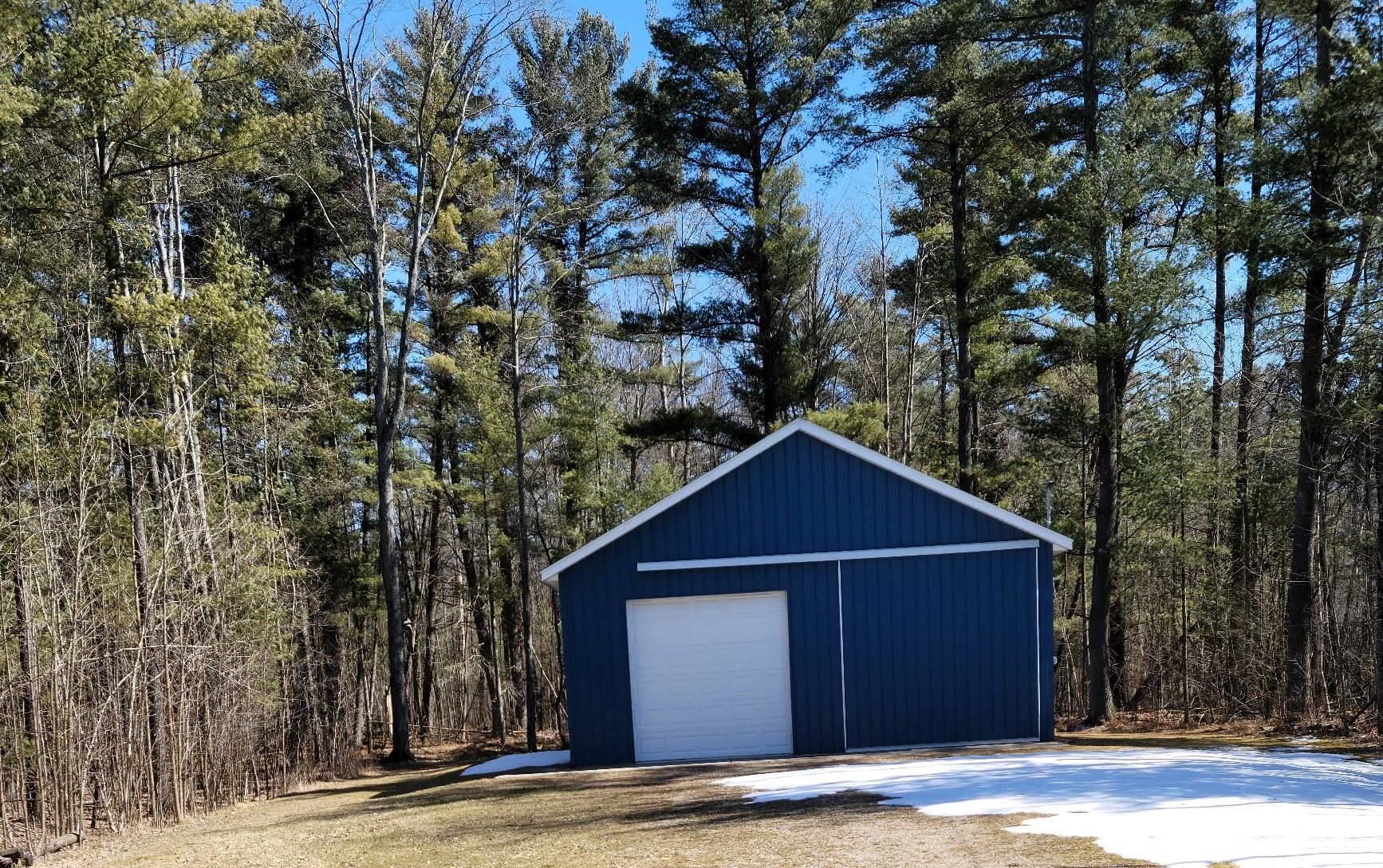Pineland Point Gladwin, MI 48624 - Photo 5 of 5