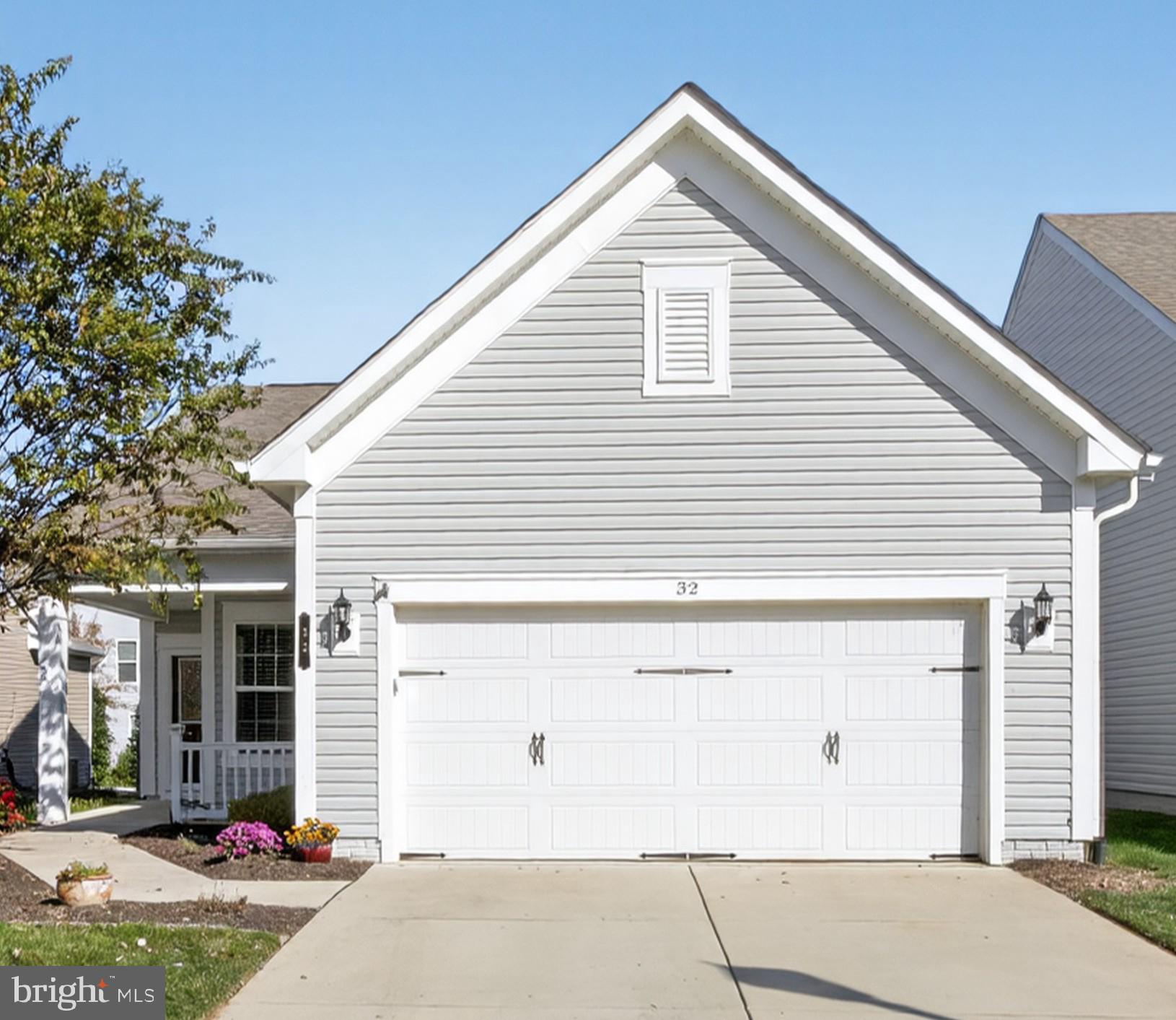 32 Montauk Avenue Fredericksburg, VA 22406 - Photo 1 of 30 a view of a white house