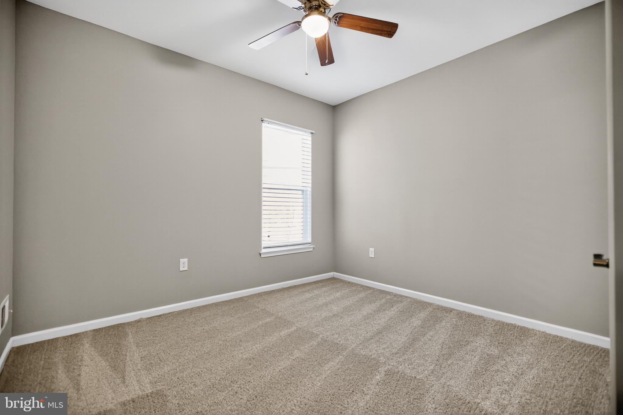 32 Montauk Avenue Fredericksburg, VA 22406 - Photo 25 of 30 wooden floor in an empty room with a window