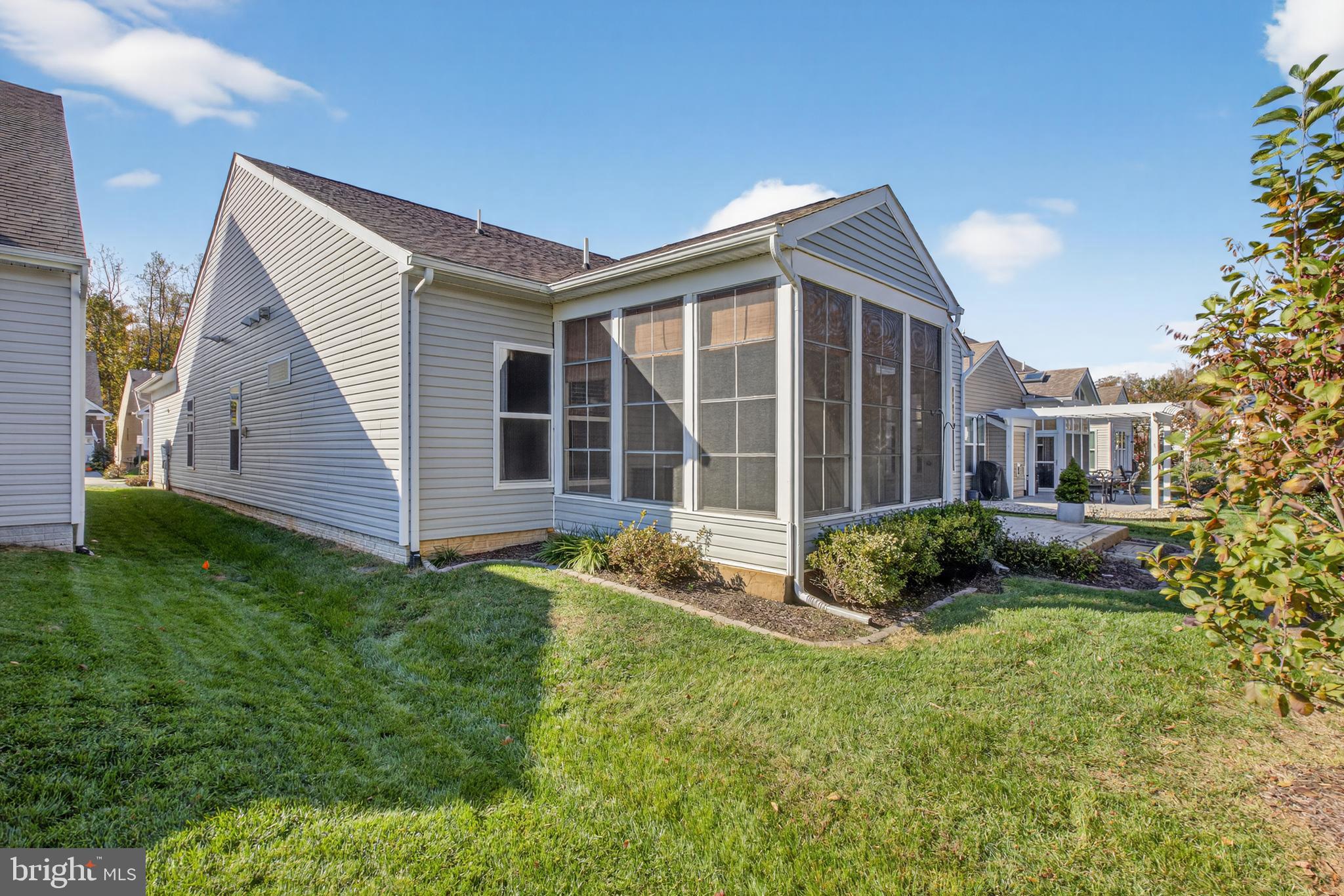 32 Montauk Avenue Fredericksburg, VA 22406 - Photo 28 of 30 a house view with a garden space