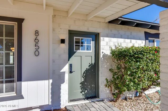 $4,450 | 8650 East Roanoke Avenue, Scottsdale, AZ 85257