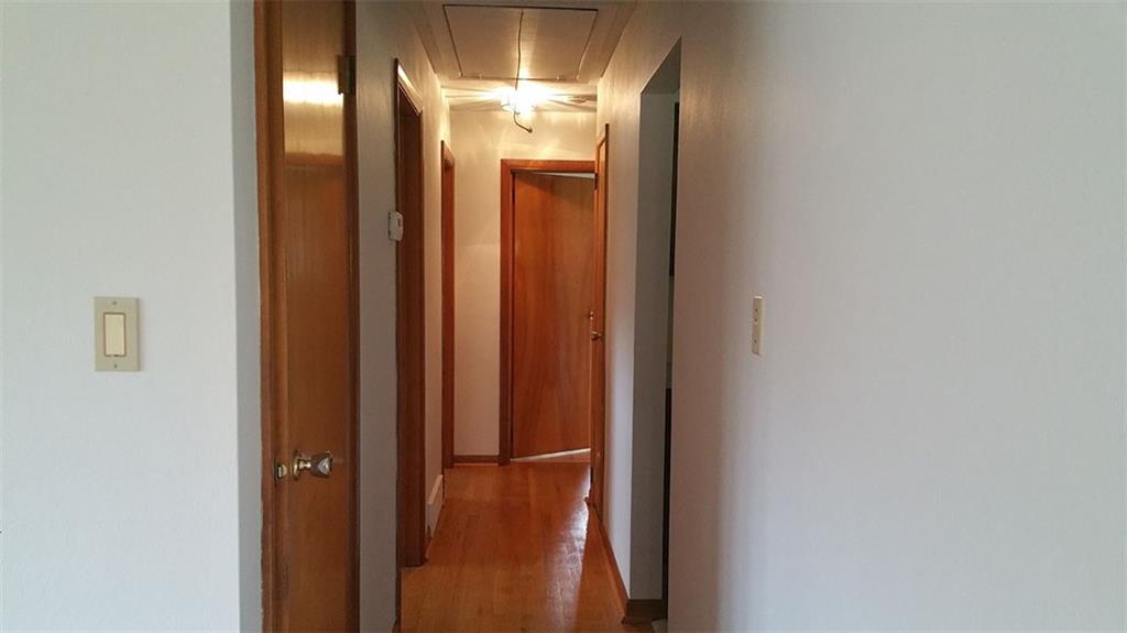 427 North Ben Franklin Road Indiana, PA 15701 - Photo 14 of 25 Hallway
