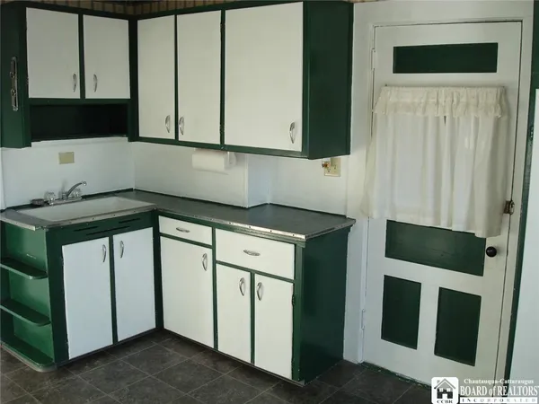 $177,000 | 113 Prospect Street, Pomfret, NY 14063