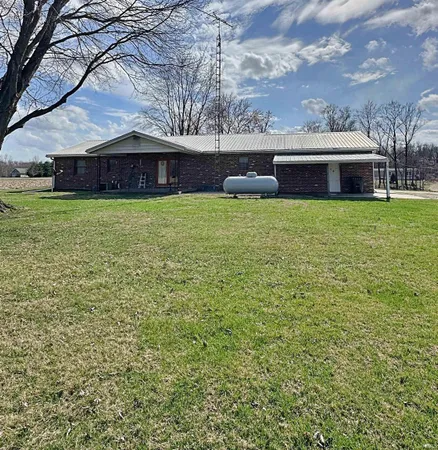 $327,000 | 1570 East 300 South, Washington, IN 47501