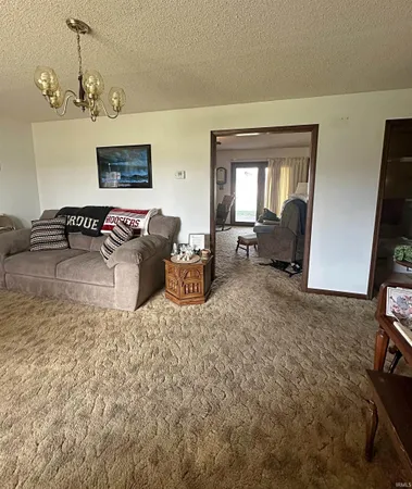 $327,000 | 1570 East 300 South, Washington, IN 47501