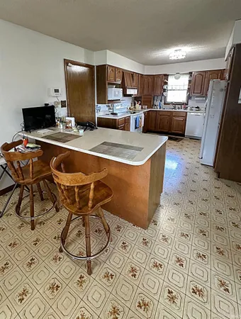 $327,000 | 1570 East 300 South, Washington, IN 47501