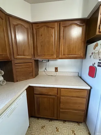 $327,000 | 1570 East 300 South, Washington, IN 47501