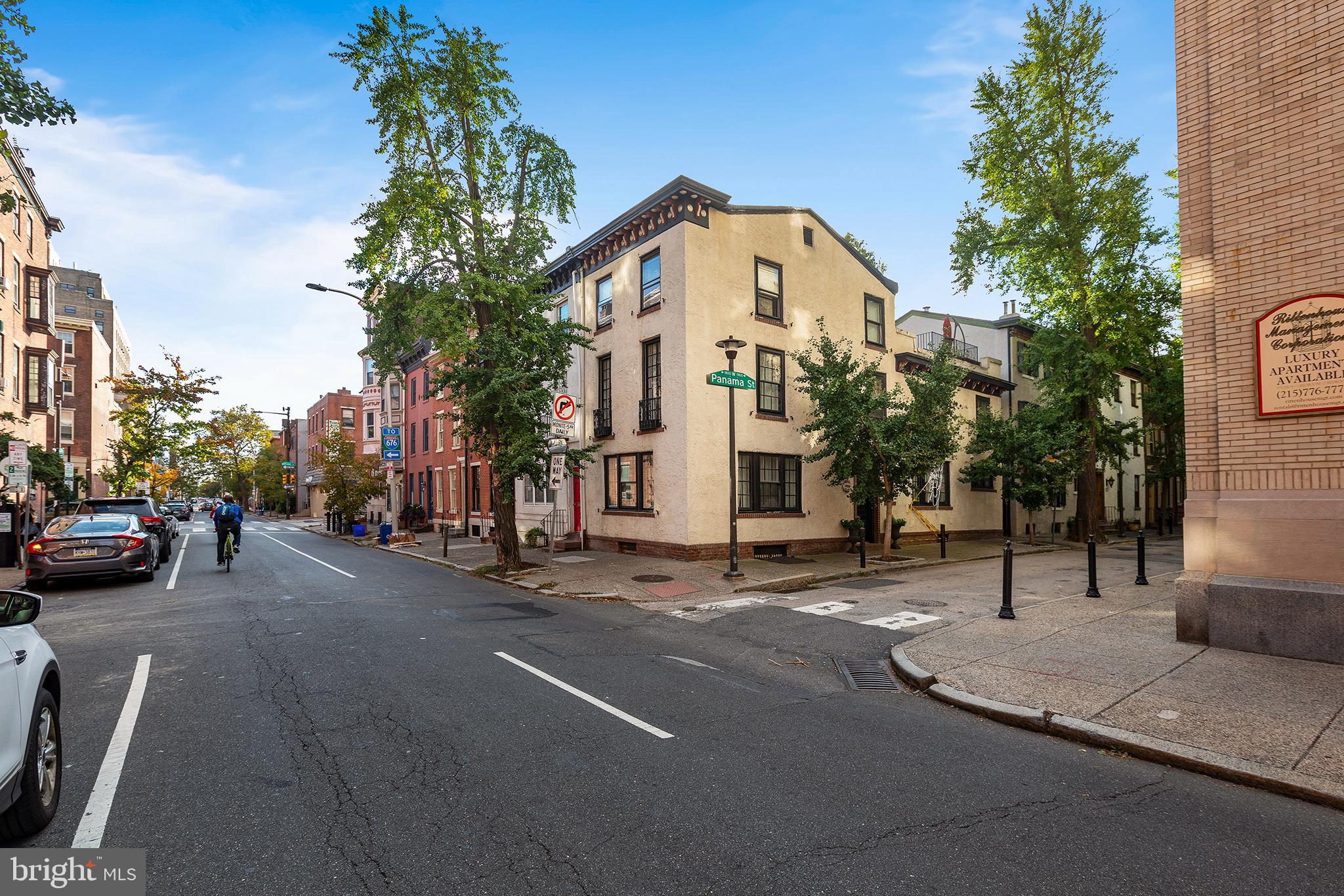 334 South 19th Street Philadelphia, PA 19103 - Photo 26 of 30 South on 19th towards Pine St.