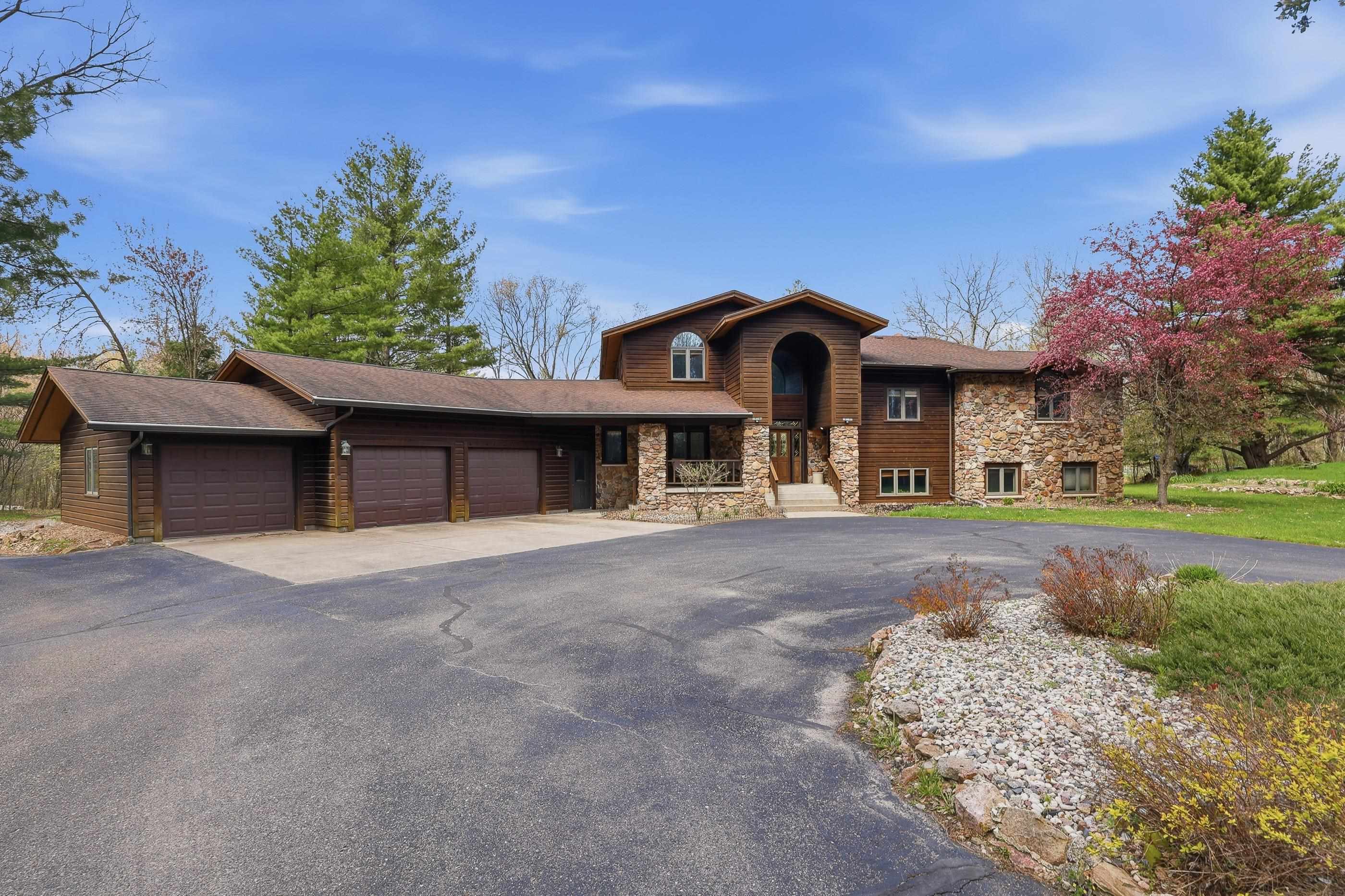 2610 Little Chicago Road Stevens Point, WI 54481 - Photo 4 of 60