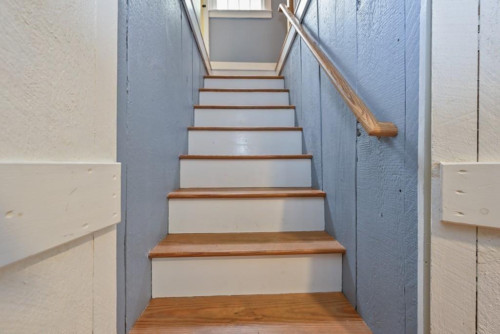 153 Wapping Road Kingston, MA 02364 - Photo 12 of 27