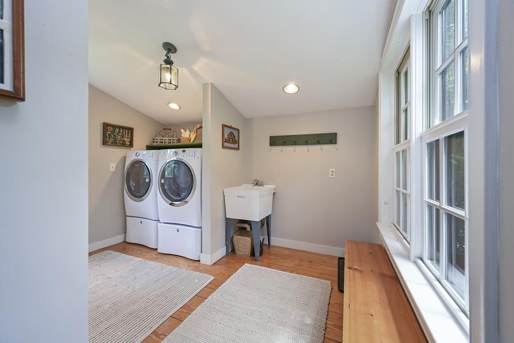 153 Wapping Road Kingston, MA 02364 - Photo 4 of 27
