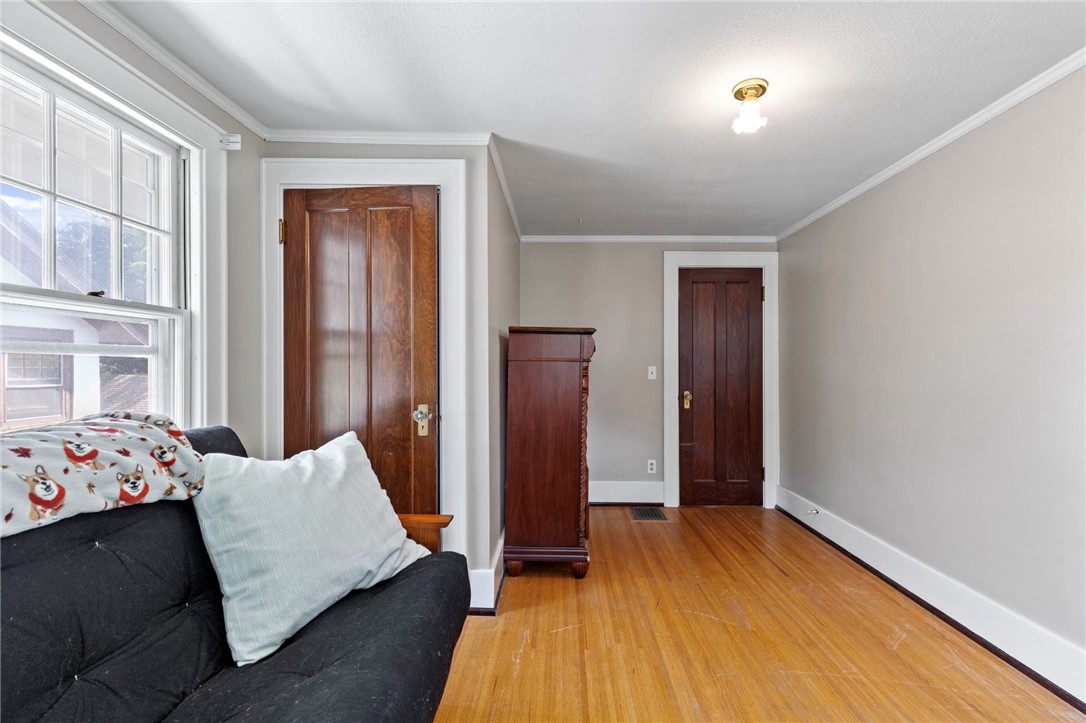 345 Hurstbourne Road Irondequoit, NY 14609 - Photo 20 of 34