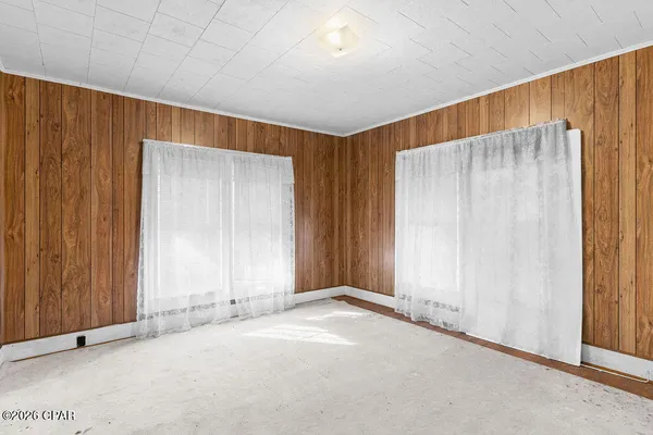 $99,900 | 987 7th Avenue, Graceville, FL 32440