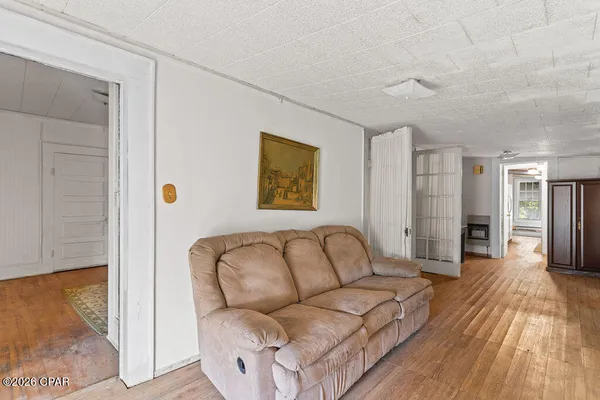 $99,900 | 987 7th Avenue, Graceville, FL 32440