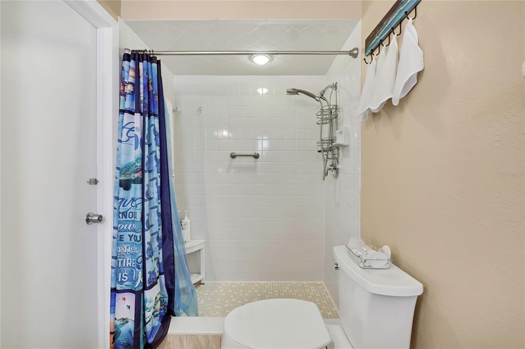 9043 Gaynor Street Spring Hill, FL 34608 - Photo 26 of 35