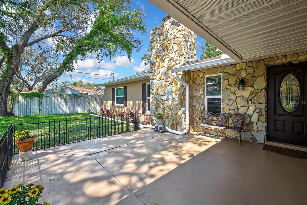 9043 Gaynor Street Spring Hill, FL 34608 - Photo 9 of 35