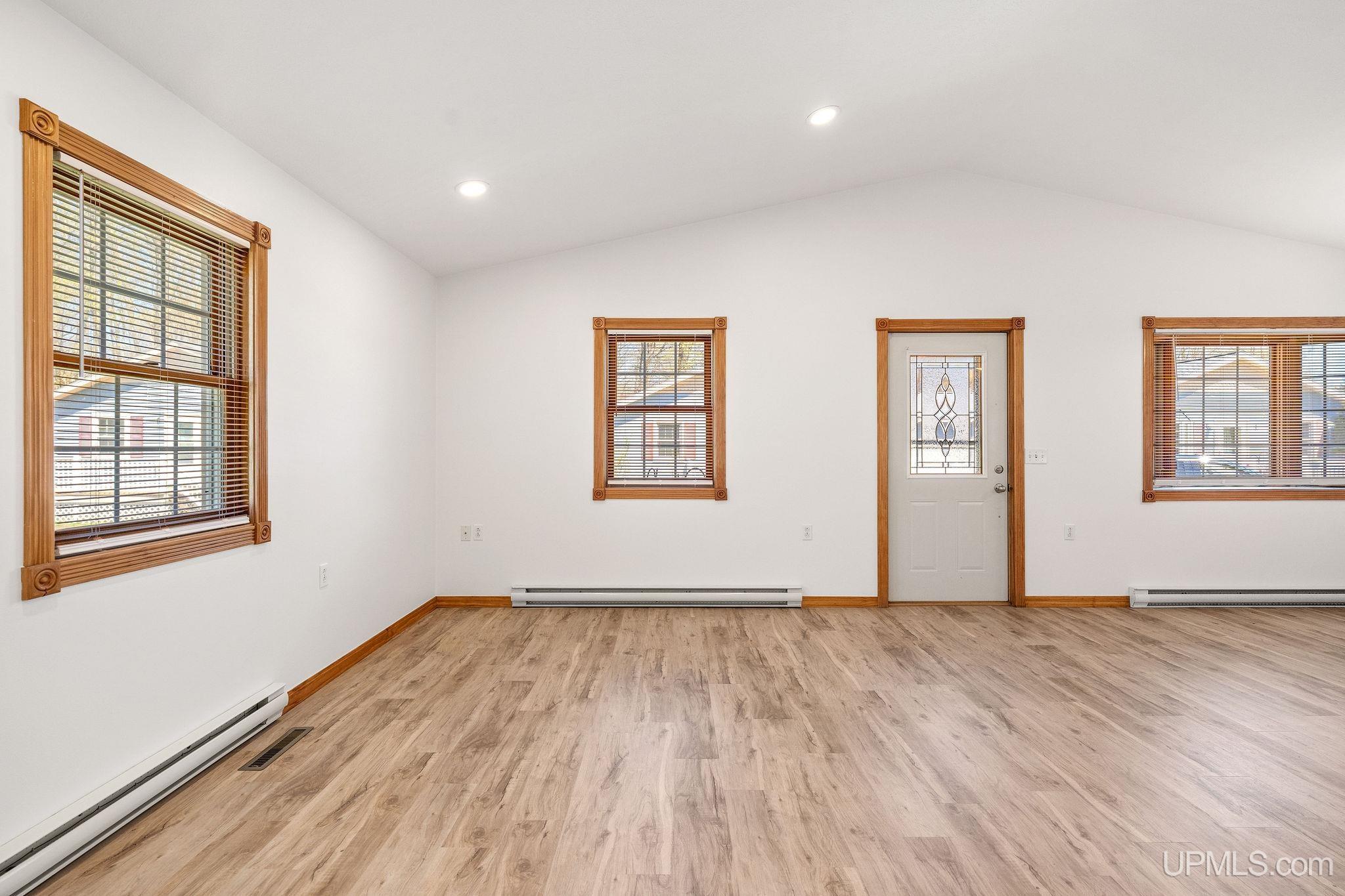 N6889 Connors Road, Unit 4 Munising, MI 49862 - Photo 4 of 27