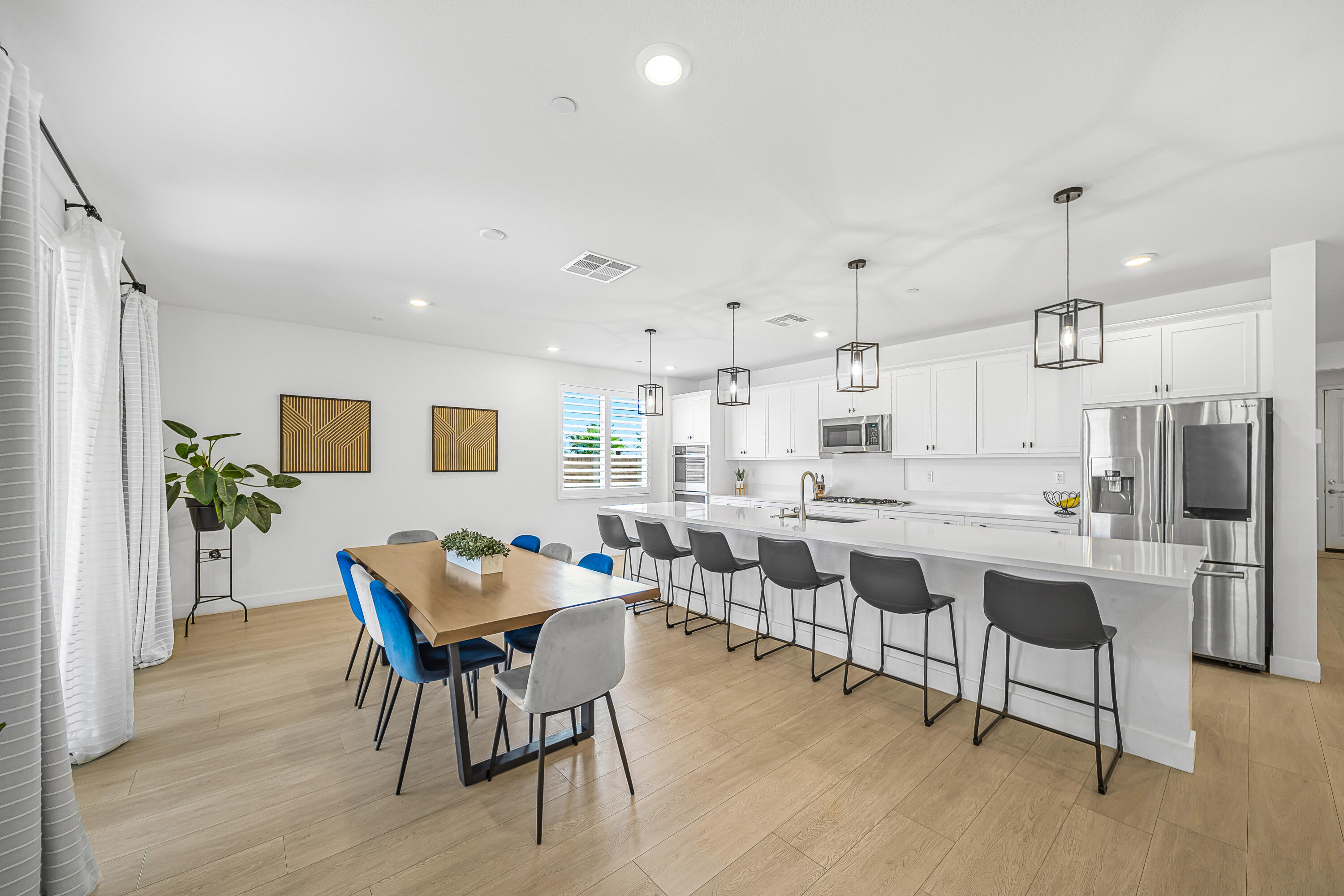 82188 Verdi Road Indio, CA 92203 - Photo 18 of 43 Kitchen/Dining