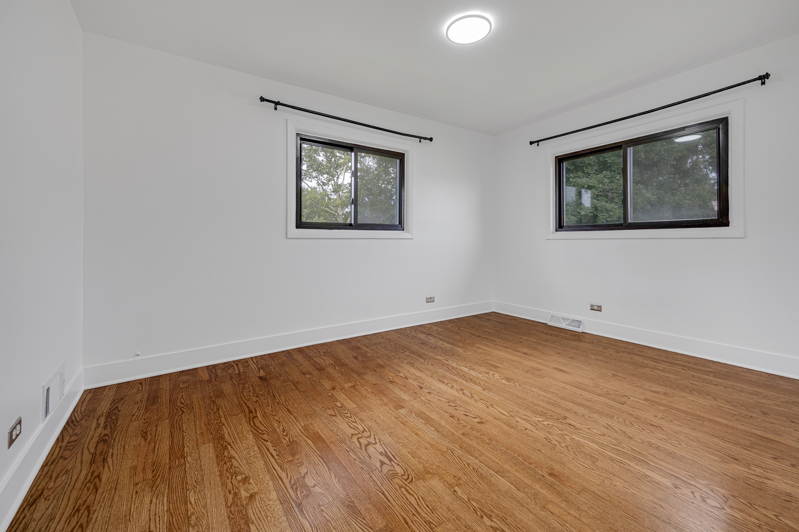 1250 North Wheeling Road Mount Prospect, IL 60056 - Photo 17 of 30 Gallery Image 17