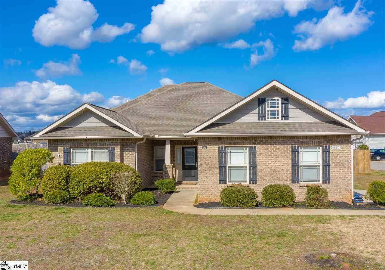 940 Rip Rap Drive Boiling Springs, SC 29316 - Photo 1 of 35 Gallery Image 1