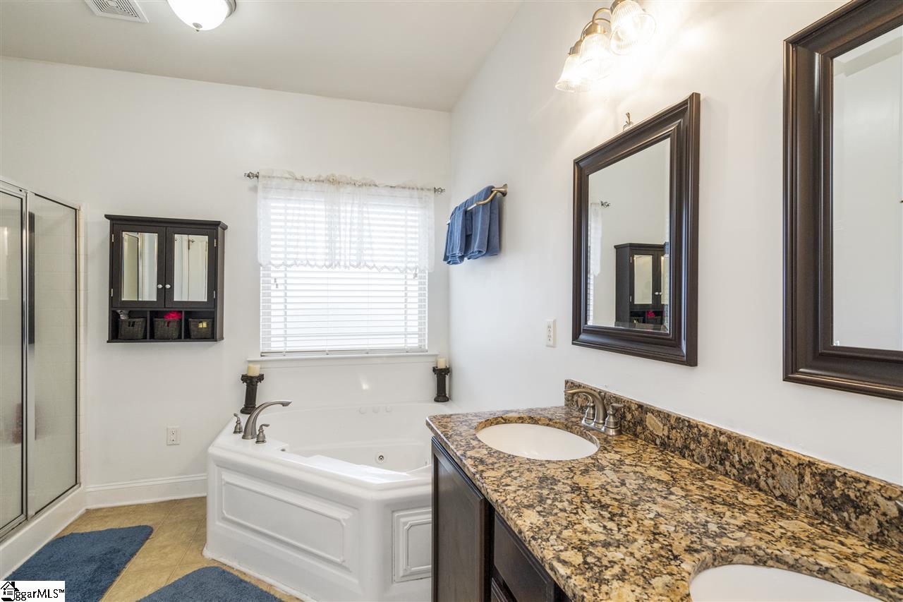 940 Rip Rap Drive Boiling Springs, SC 29316 - Photo 17 of 35 Gallery Image 17