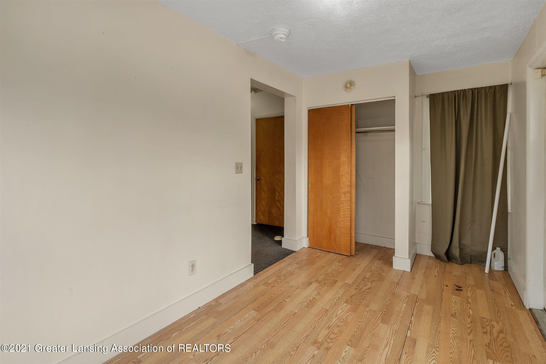 3011 Turner Road Lansing, MI 48906 - Photo 30 of 48 29-3011-Turner-WindowStill-Real-Estate-P