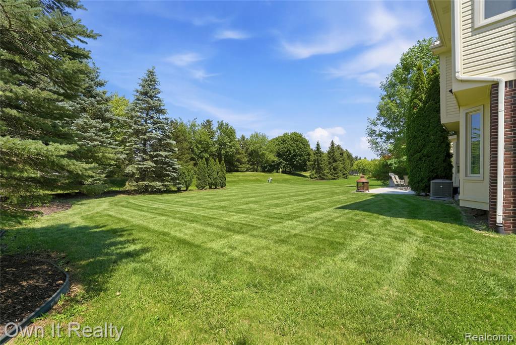 48280 Gladstone Road Canton, MI 48188 - Photo 54 of 59 Gallery Image 54