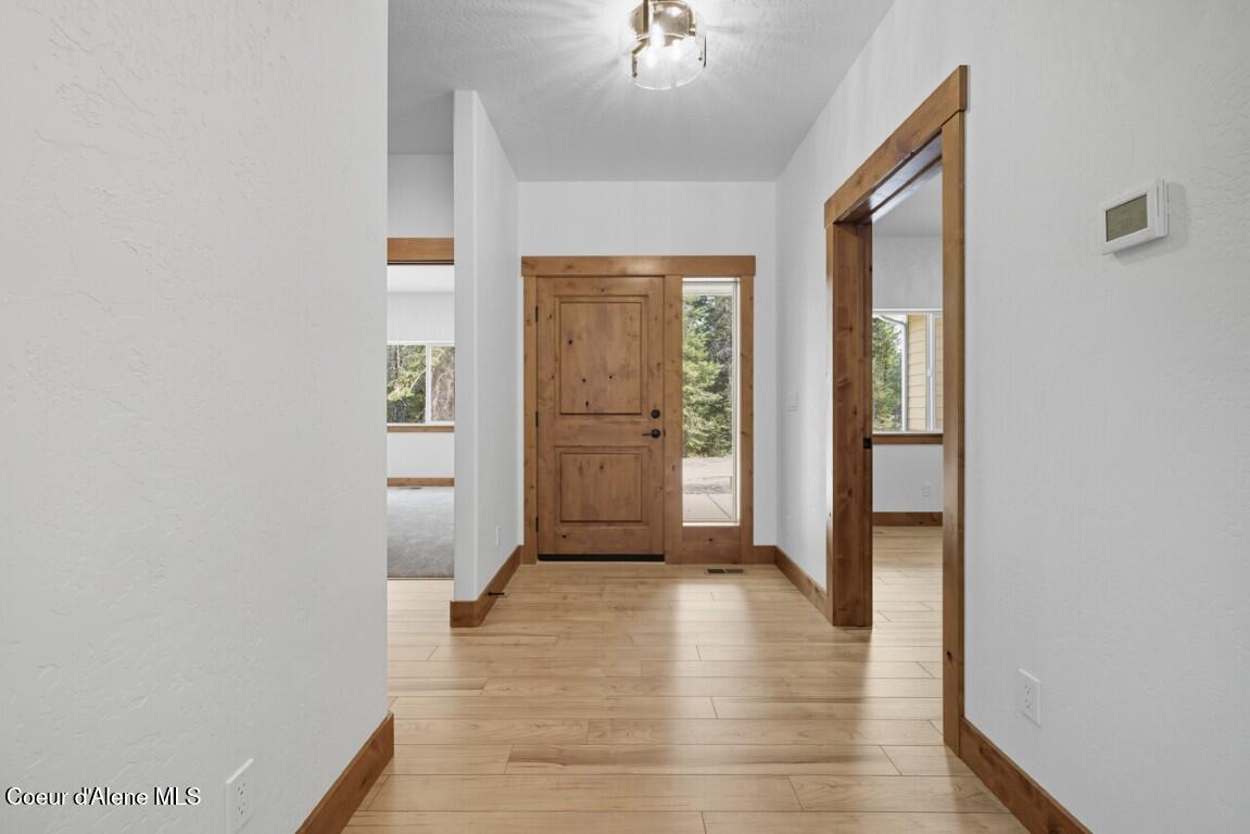 12664 East Howard Road Athol, ID 83801 - Photo 3 of 40 Entry